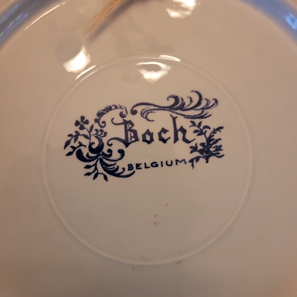 BOCH Vintage Blue Ceramic Art Plate - Picture 3 of 3